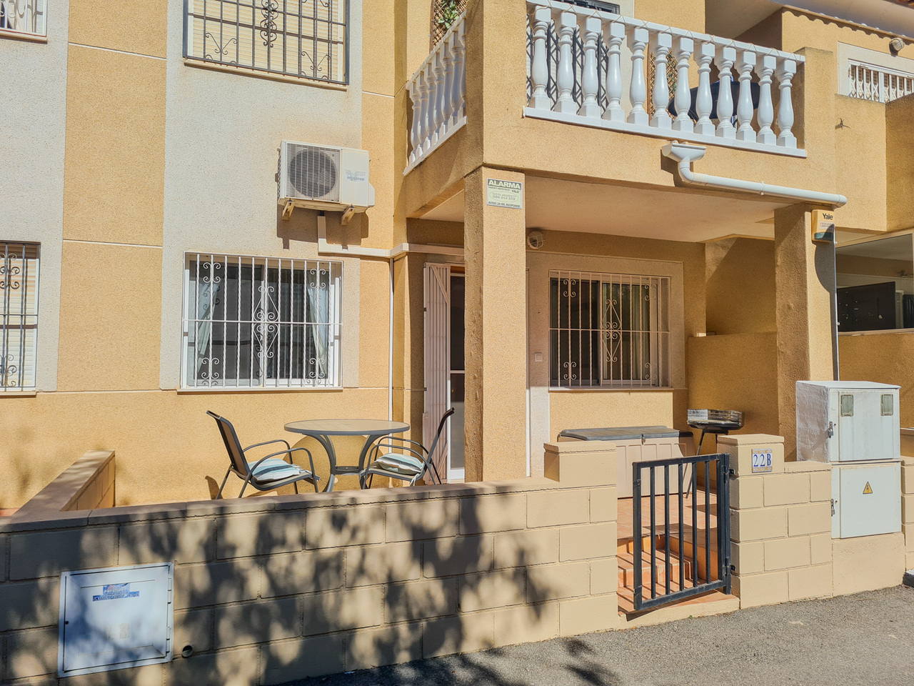 Attractive 2-Bedroom Apartment in Los Balcones, TorreviejaLocated in the peaceful residential area o