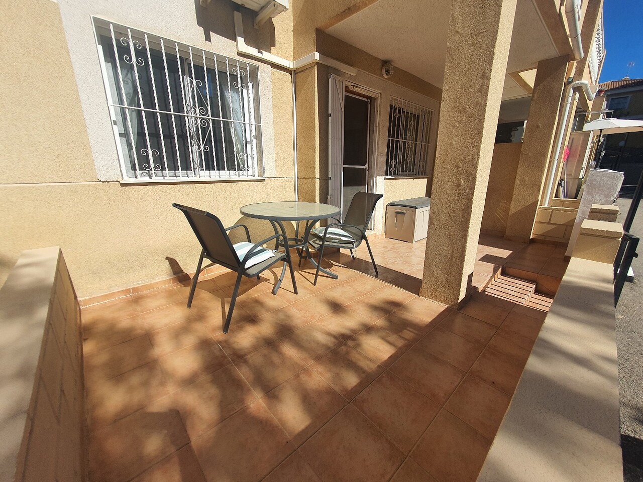 Master bedroom in apartment for sale in Torrevieja