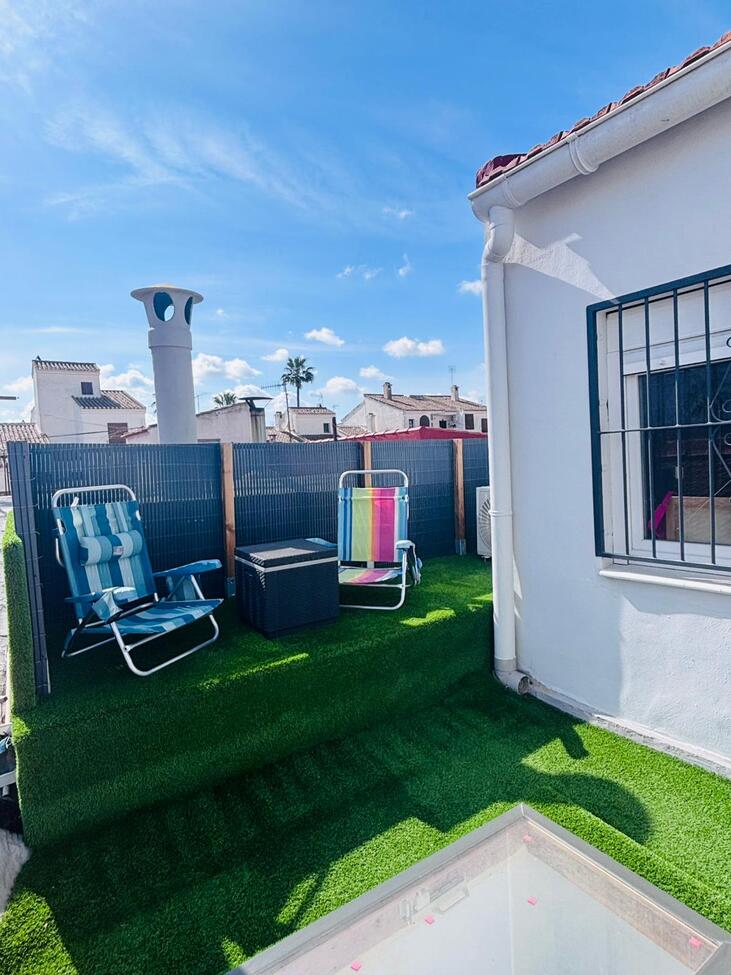 Exterior view in terraced for sale in San Miguel de Salinas