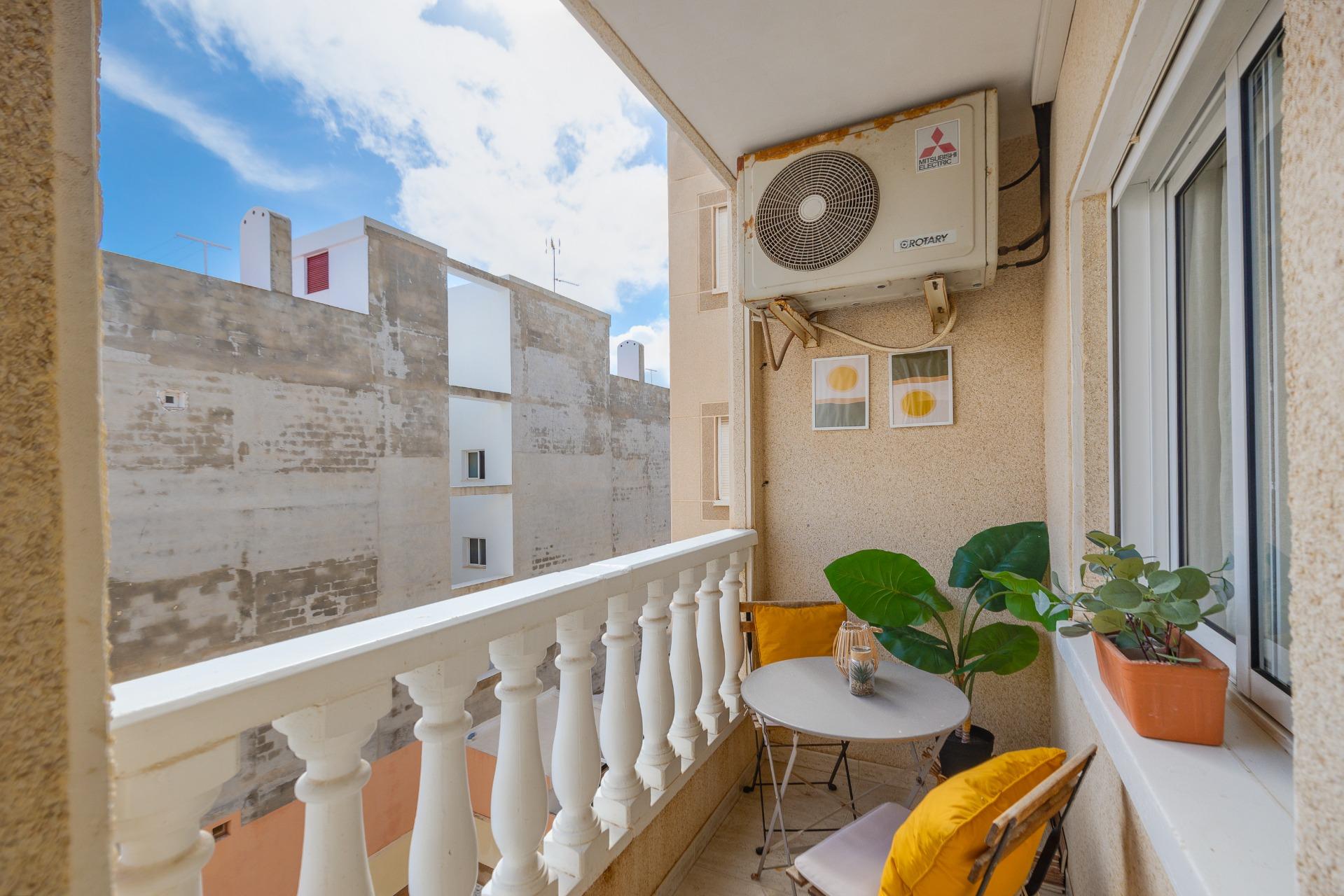 Living room in apartment for sale in Torrevieja
