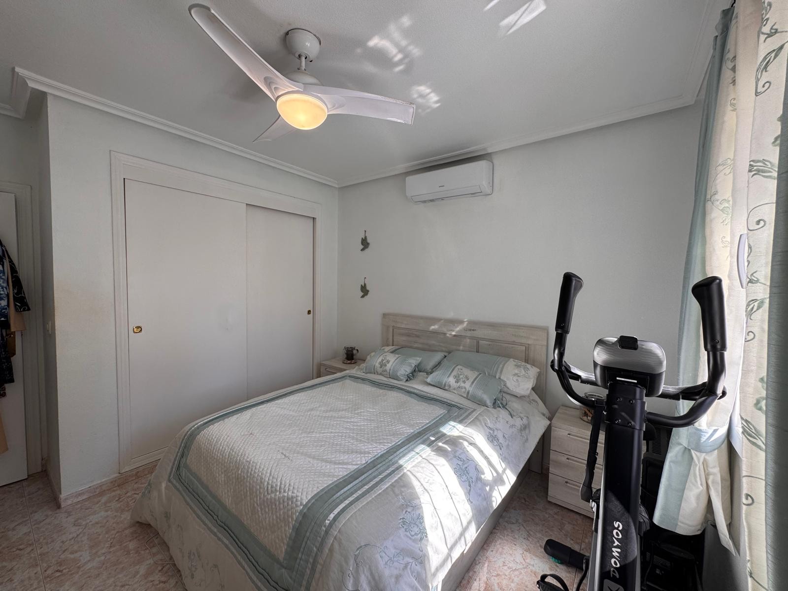 Bathroom in villa for sale in San Miguel de Salinas