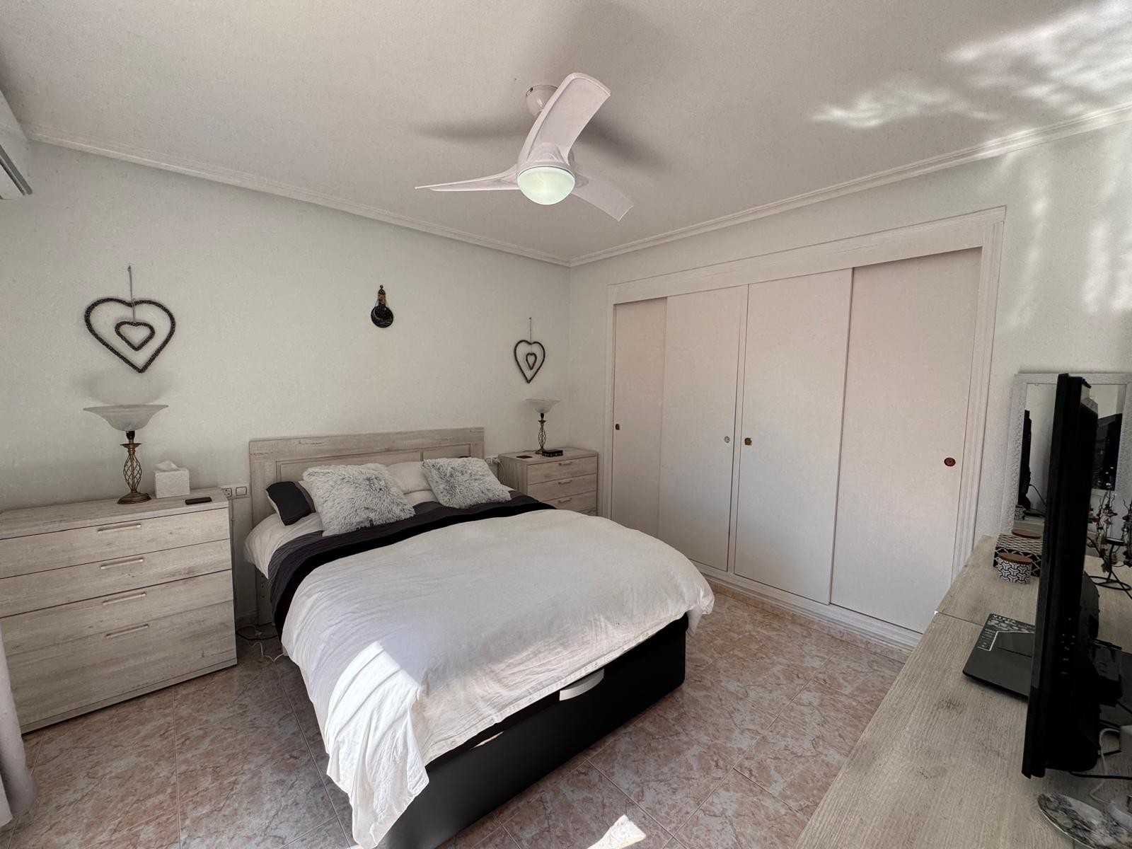 Bedroom in villa for sale in San Miguel de Salinas