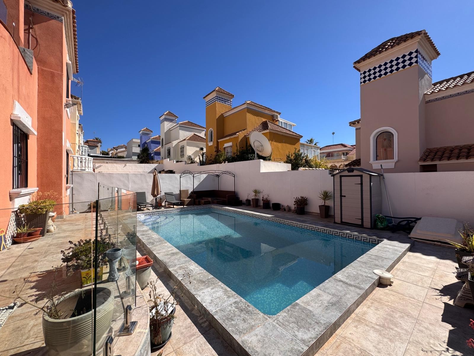 Kitchen in villa for sale in San Miguel de Salinas