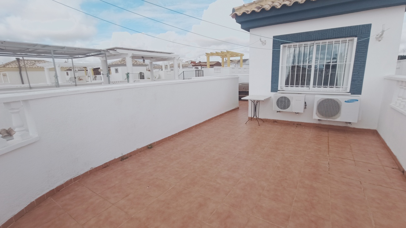 Living room in villa for sale in Sucina