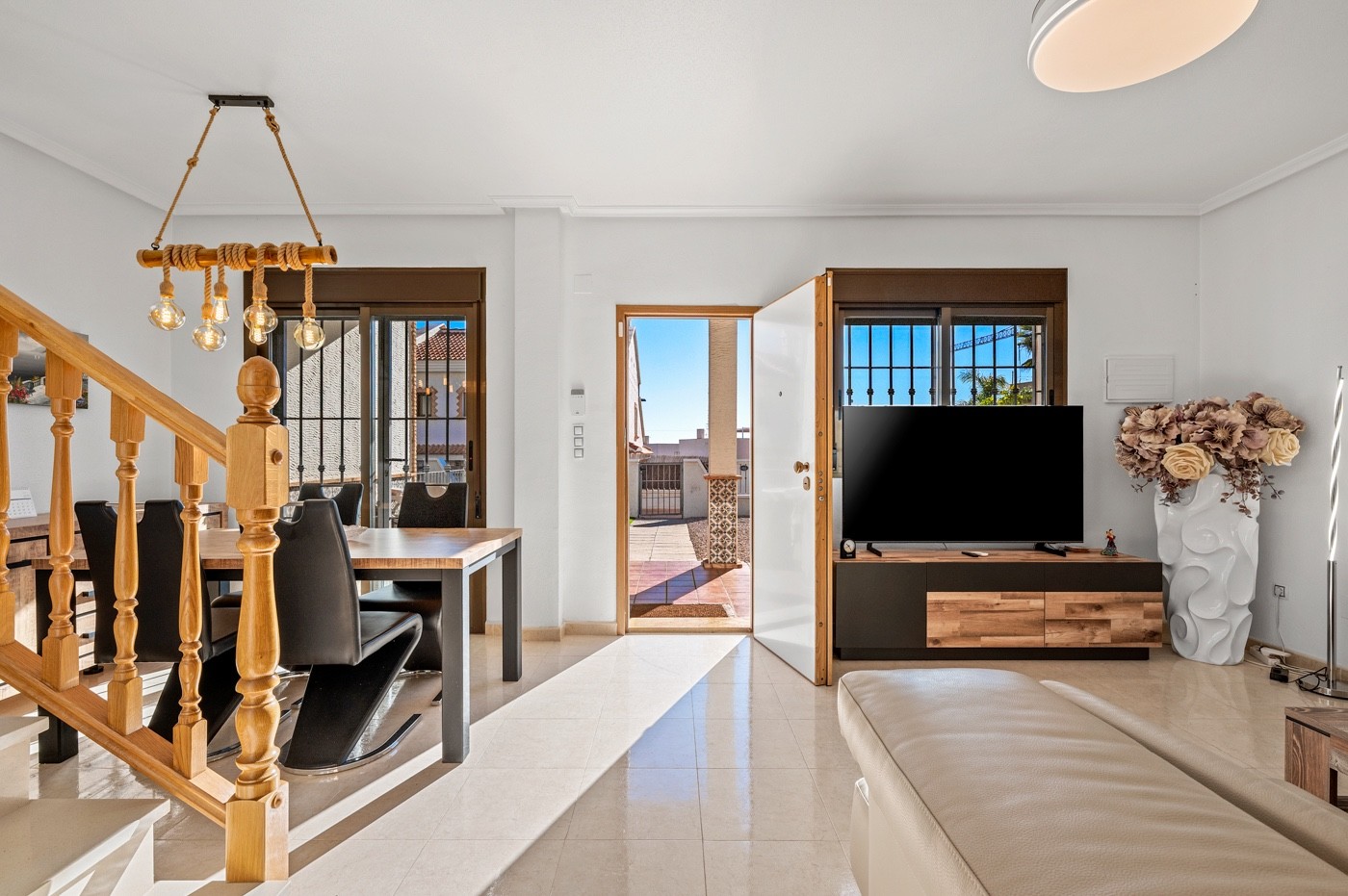 Dining area in terraced for sale in San Miguel de Salinas
