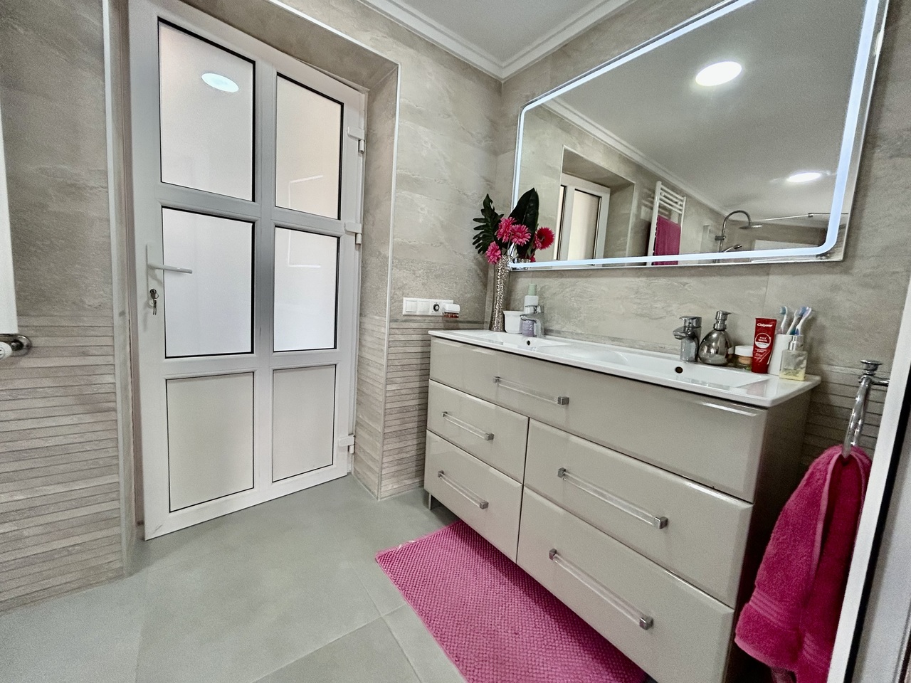 Pool area in villa for sale in Cabo Roig