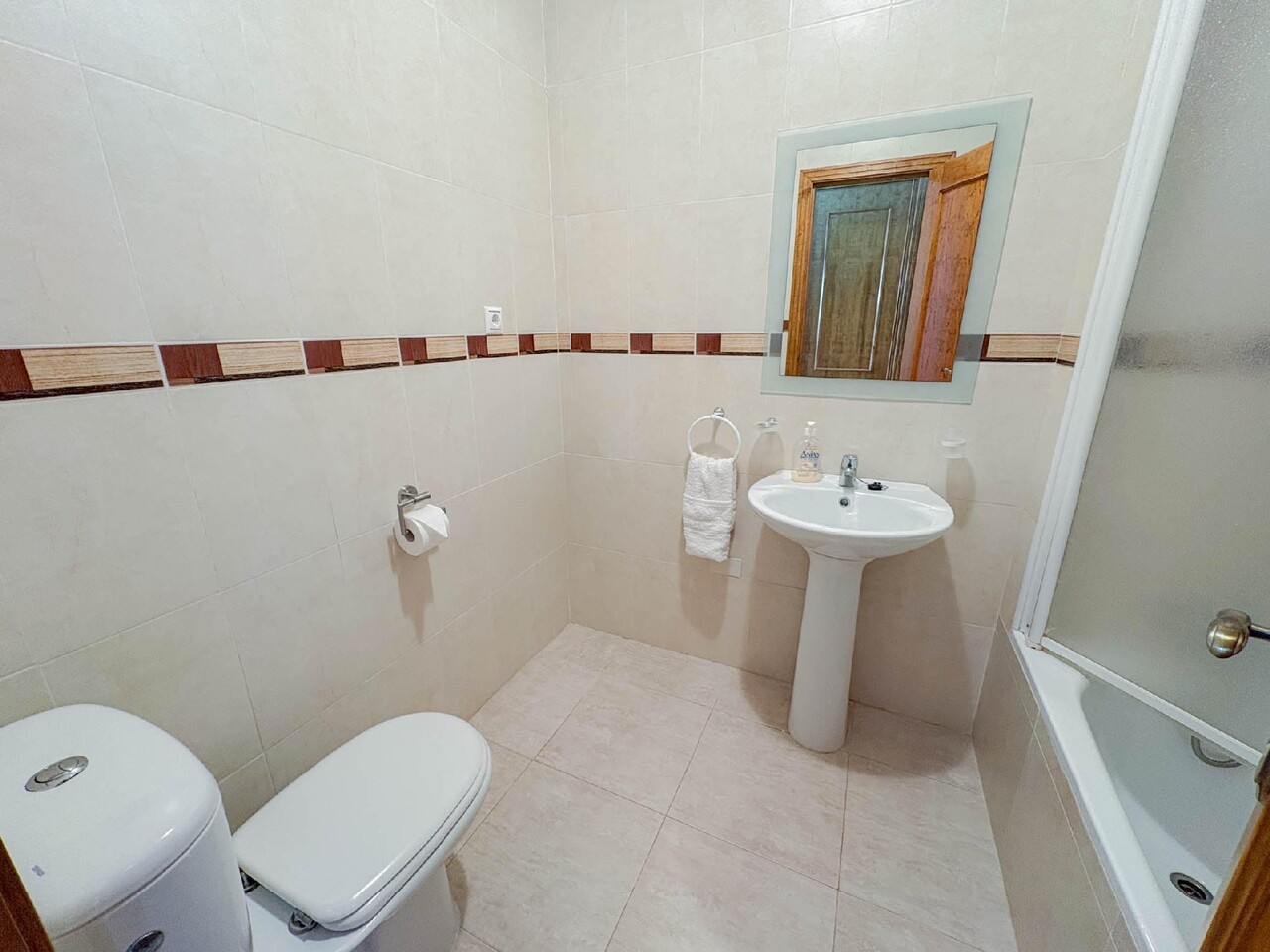 Living room in apartment for sale in Torrevieja
