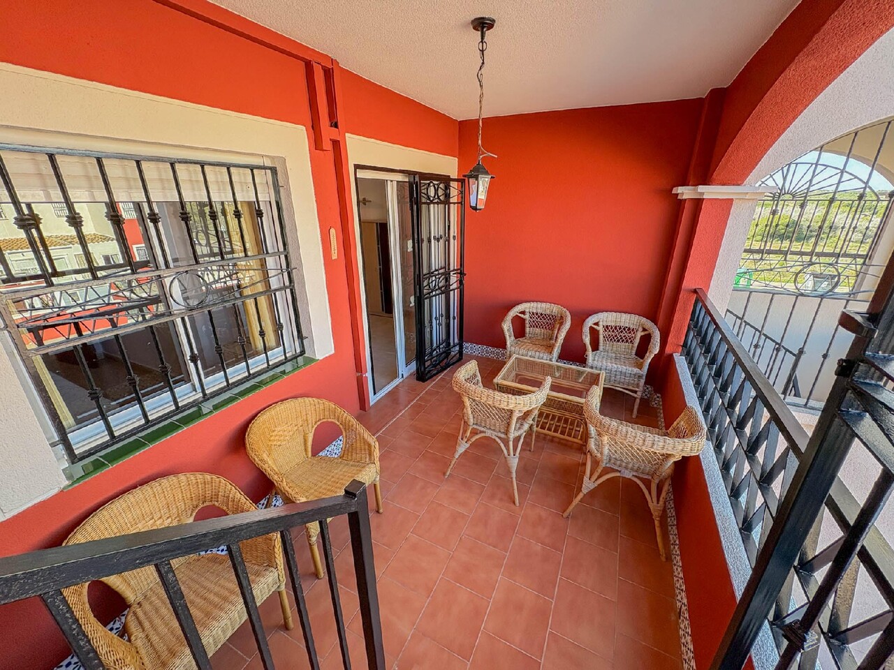 Terrace in apartment for sale in Torrevieja