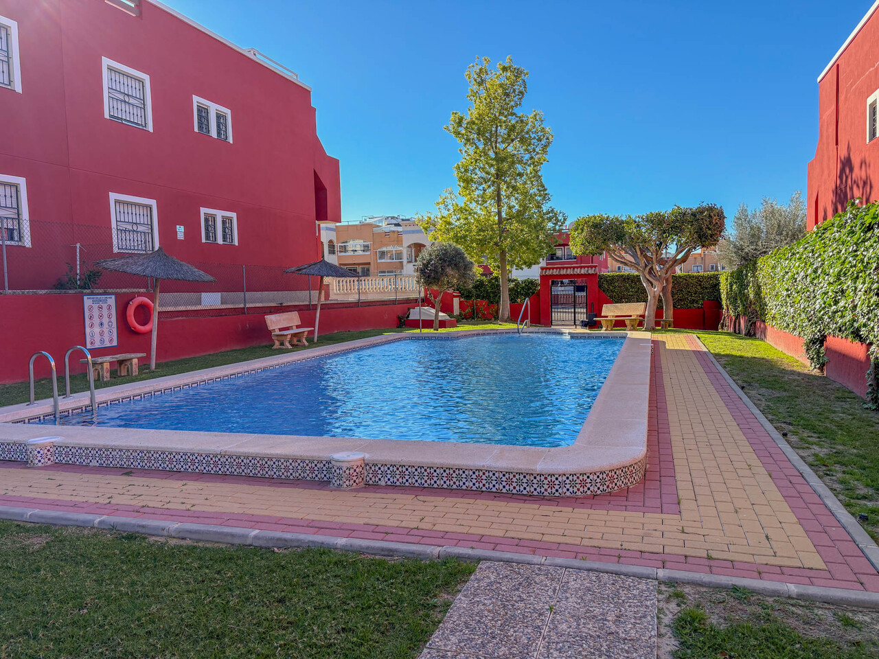 Kitchen in apartment for sale in Torrevieja