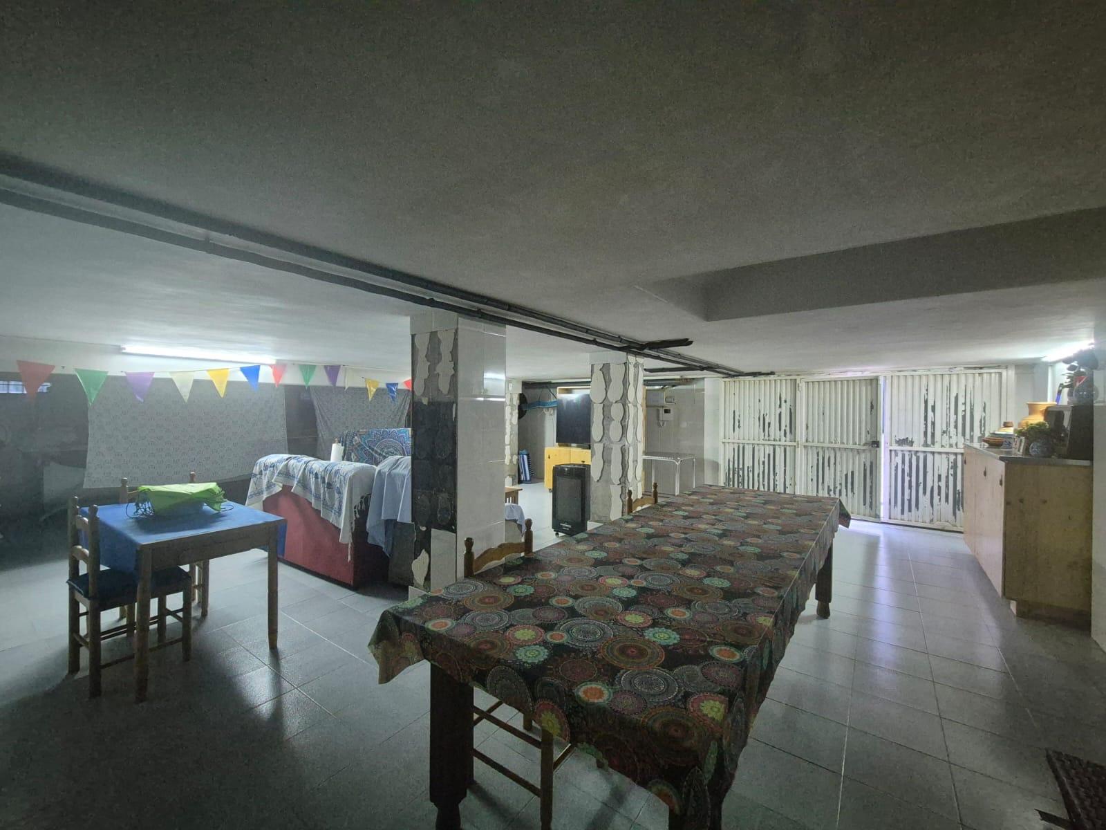 Bedroom in finca for sale in Orihuela