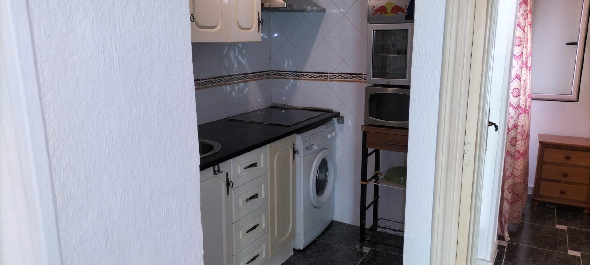 Bedroom in apartment for sale in Torrevieja