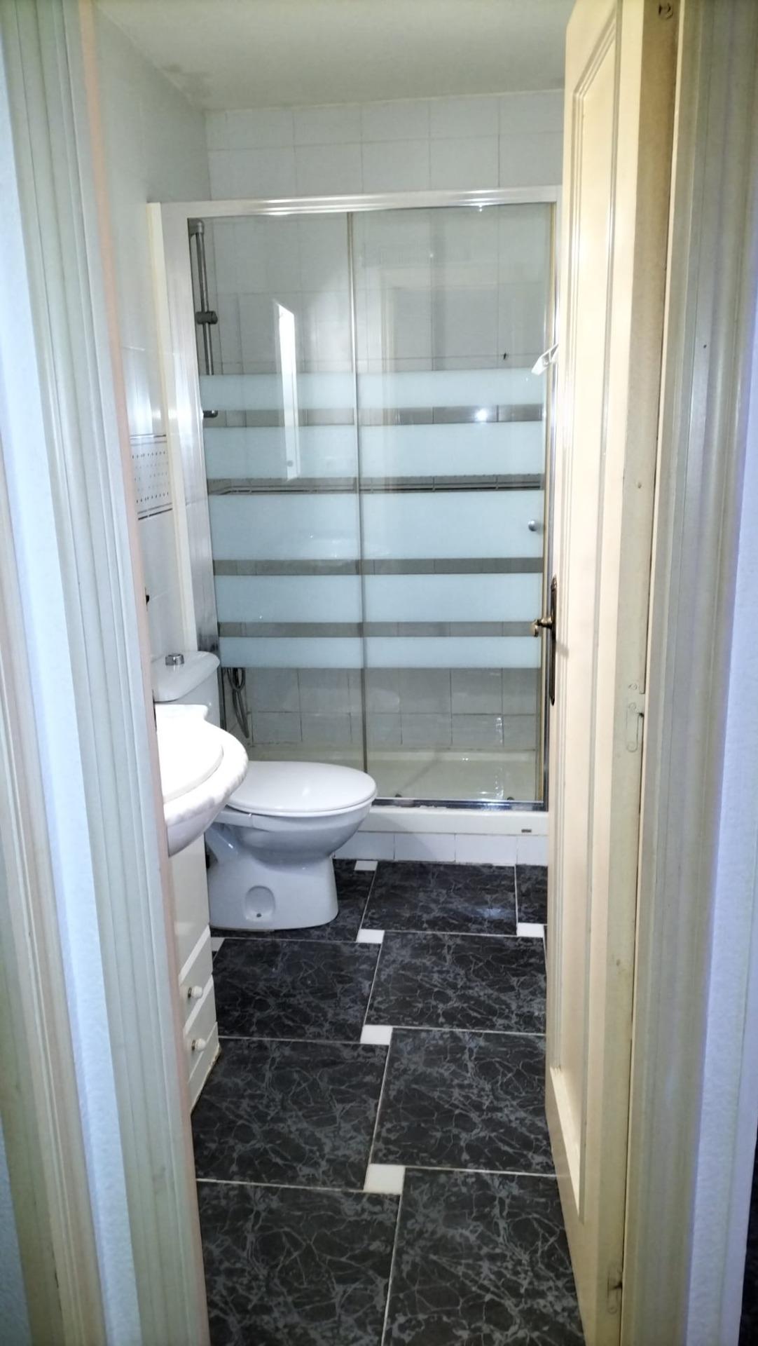 Master bedroom in apartment for sale in Torrevieja