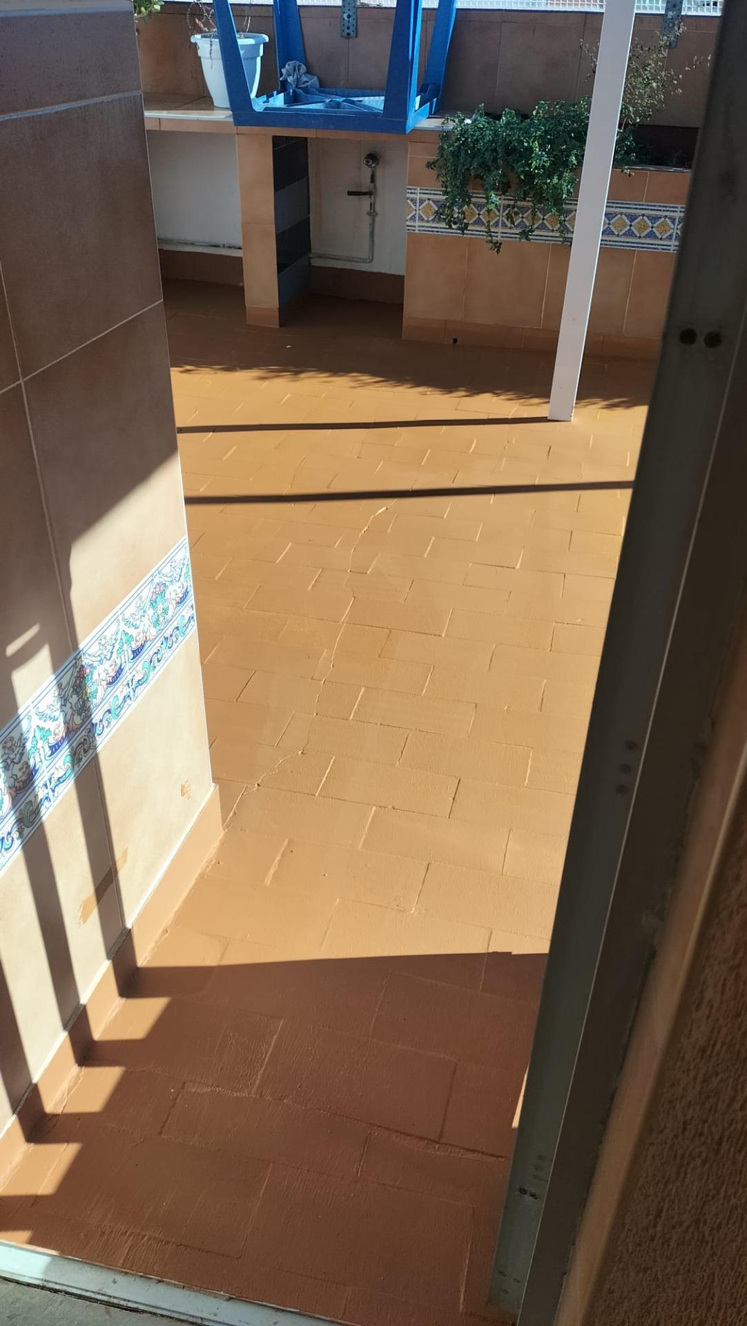Terrace in apartment for sale in Torrevieja