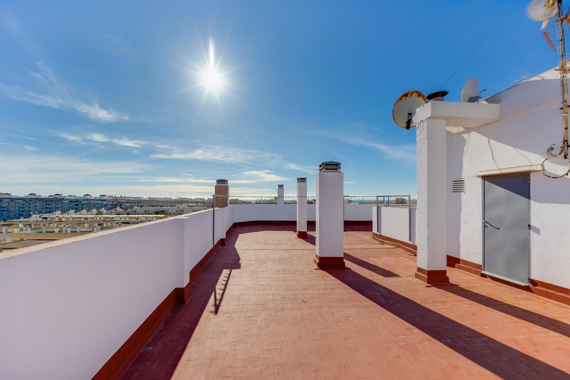 Living room in apartment for sale in Torrevieja