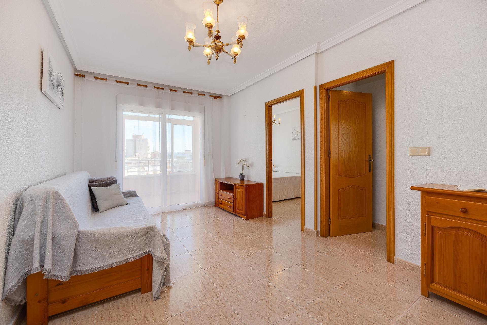 Kitchen in apartment for sale in Torrevieja