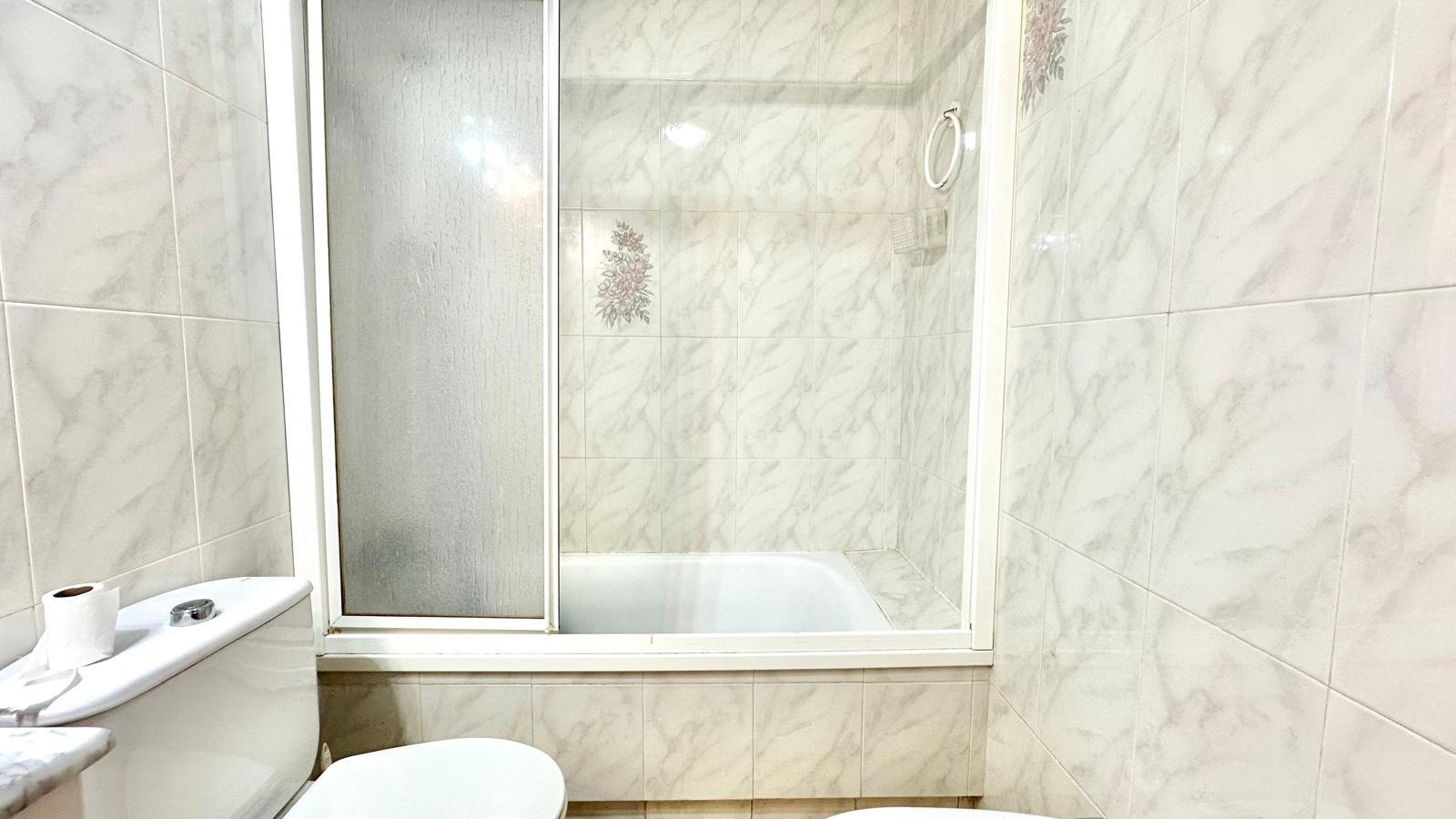 Kitchen in apartment for sale in Torrevieja