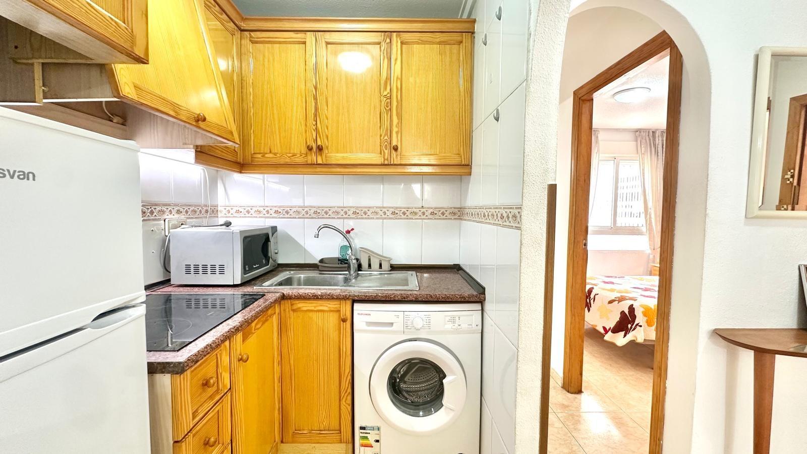 Master bedroom in apartment for sale in Torrevieja