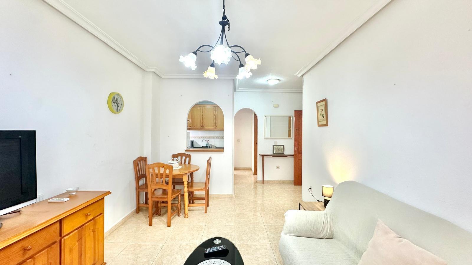Terrace in apartment for sale in Torrevieja