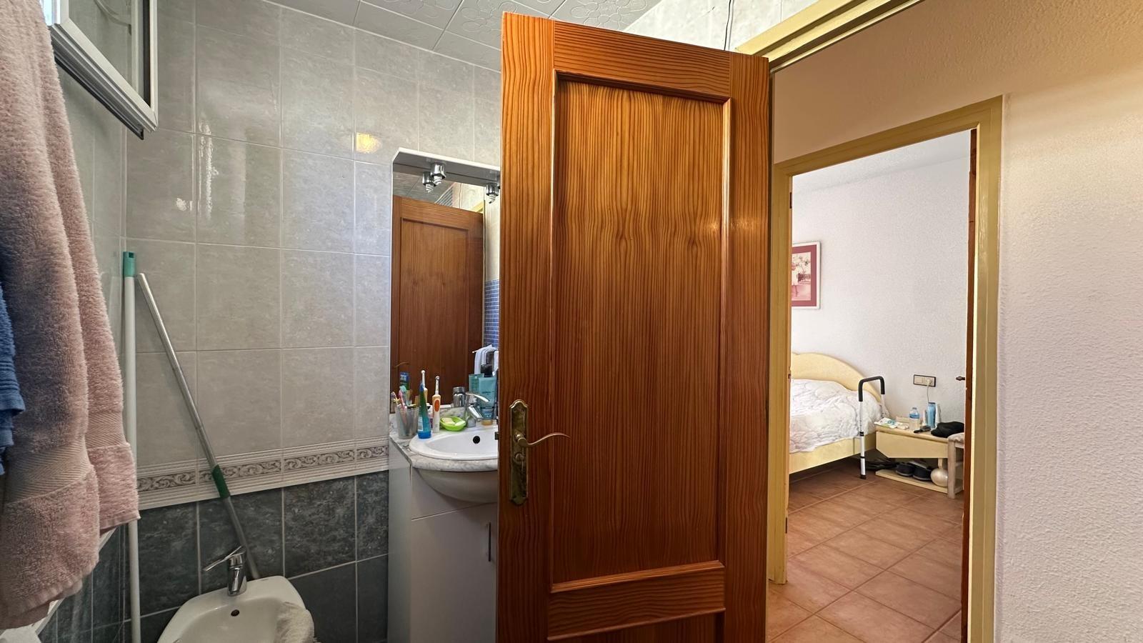 Kitchen in apartment for sale in Torrevieja