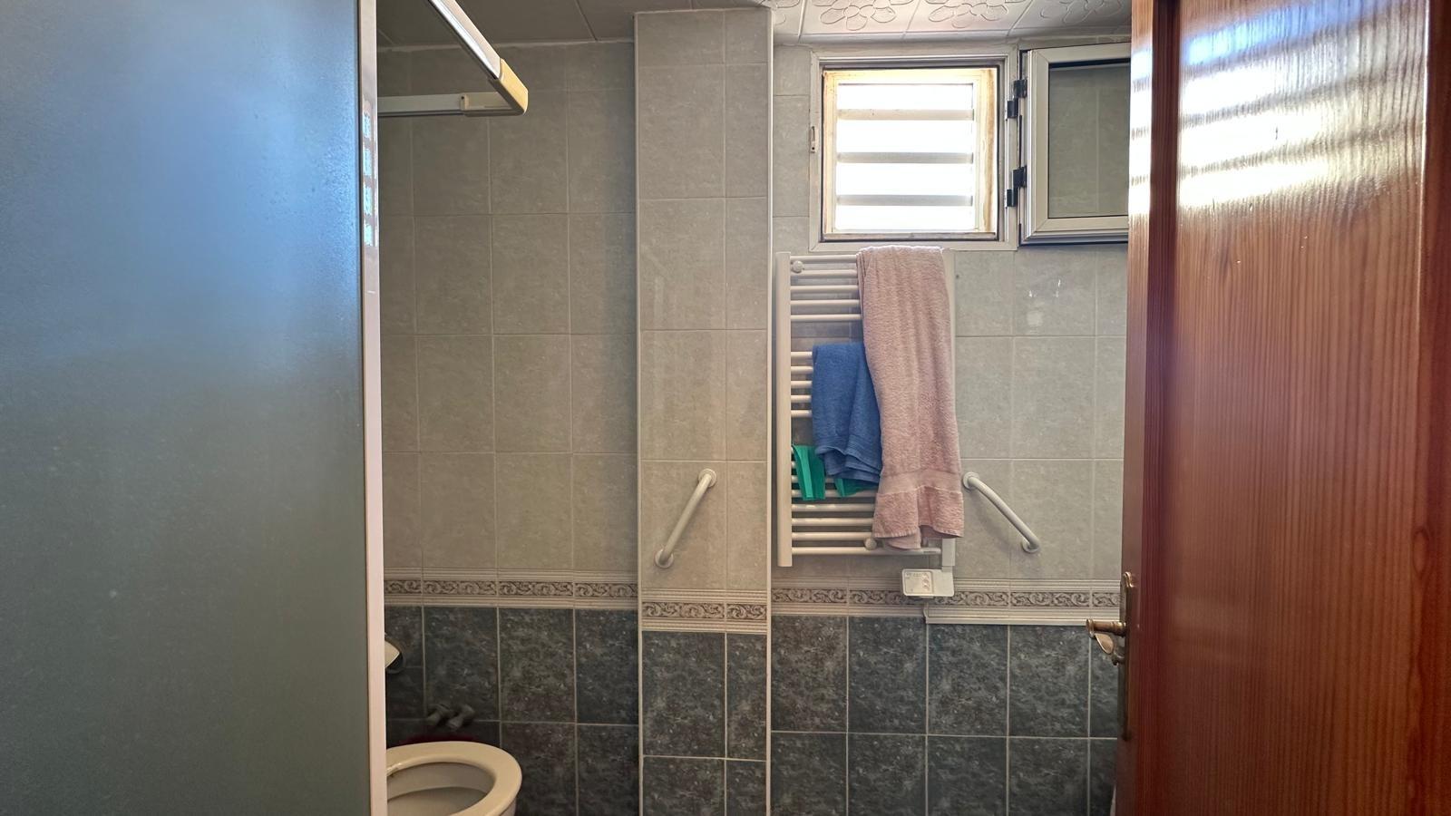 Master bedroom in apartment for sale in Torrevieja