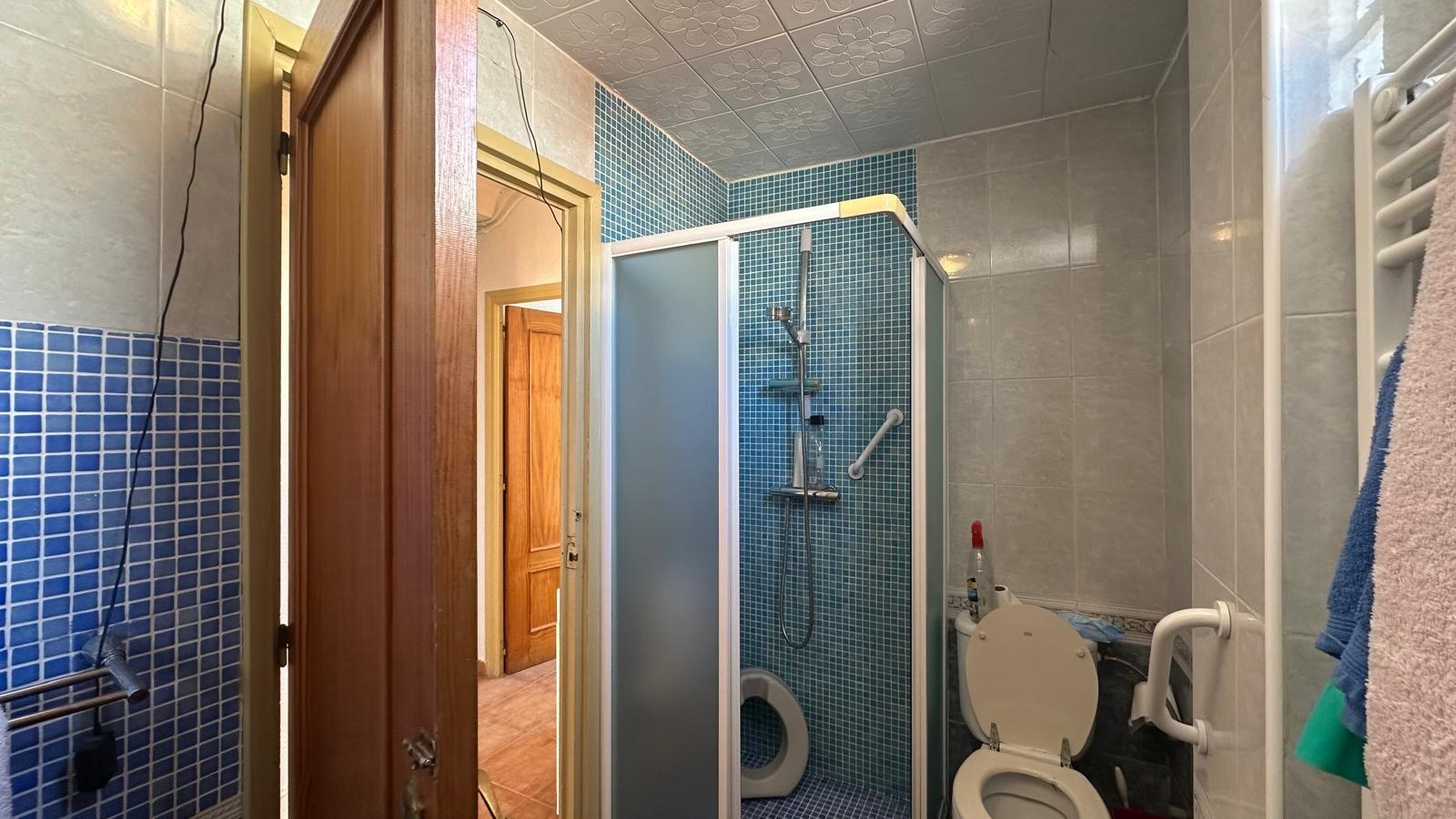 Bathroom in apartment for sale in Torrevieja