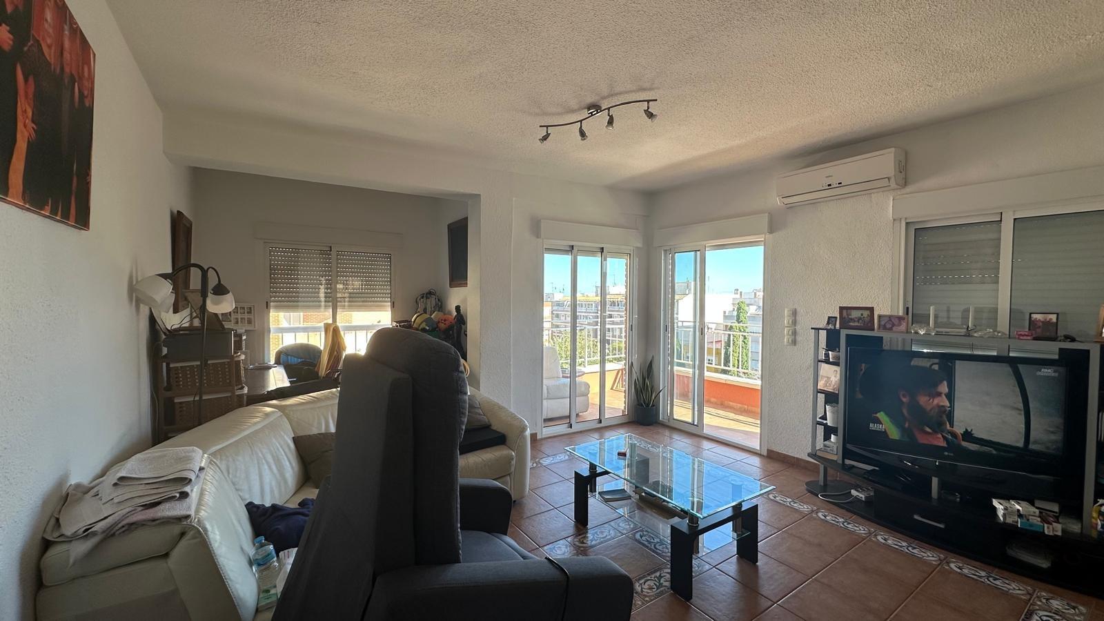 Terrace in apartment for sale in Torrevieja
