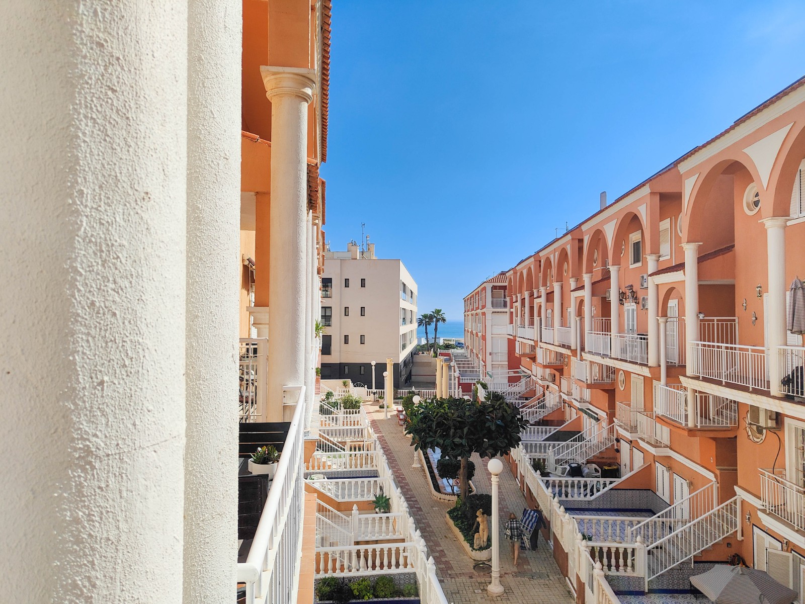 Bedroom in penthouse for sale in Torrevieja