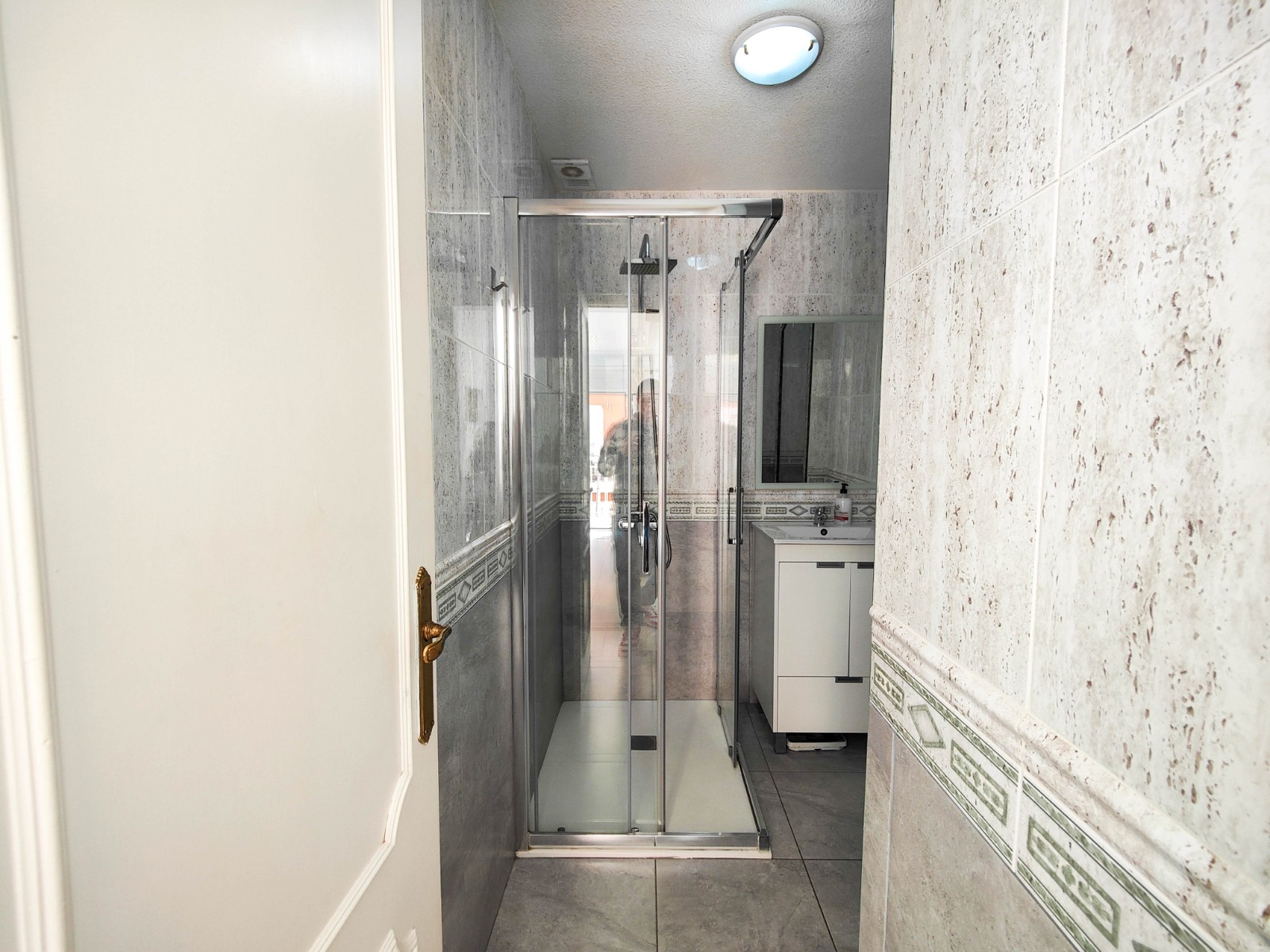 Garden in penthouse for sale in Torrevieja