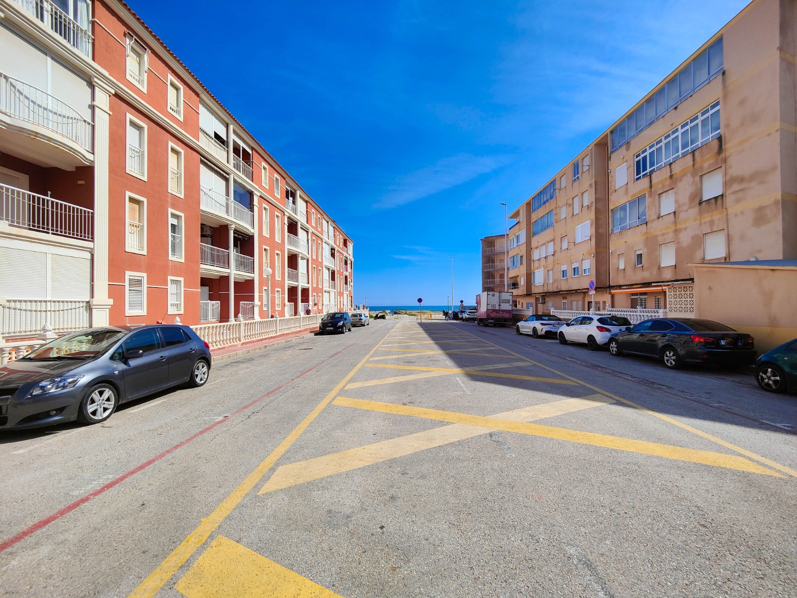 Bedroom in penthouse for sale in Torrevieja