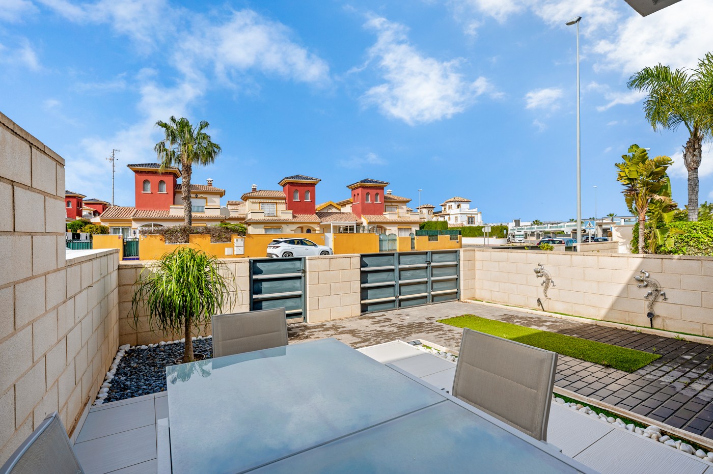 Dining area in apartment for sale in Orihuela Costa