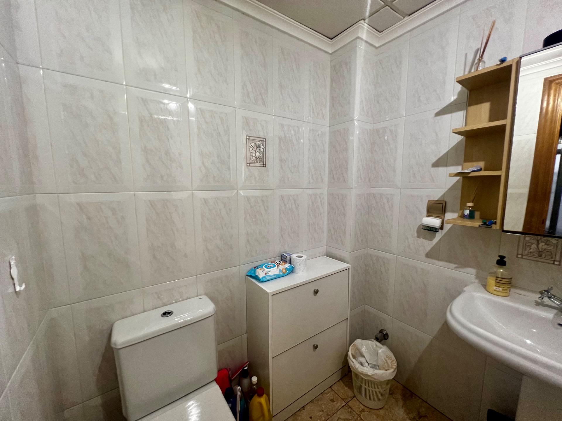 Living room in apartment for sale in Rojales