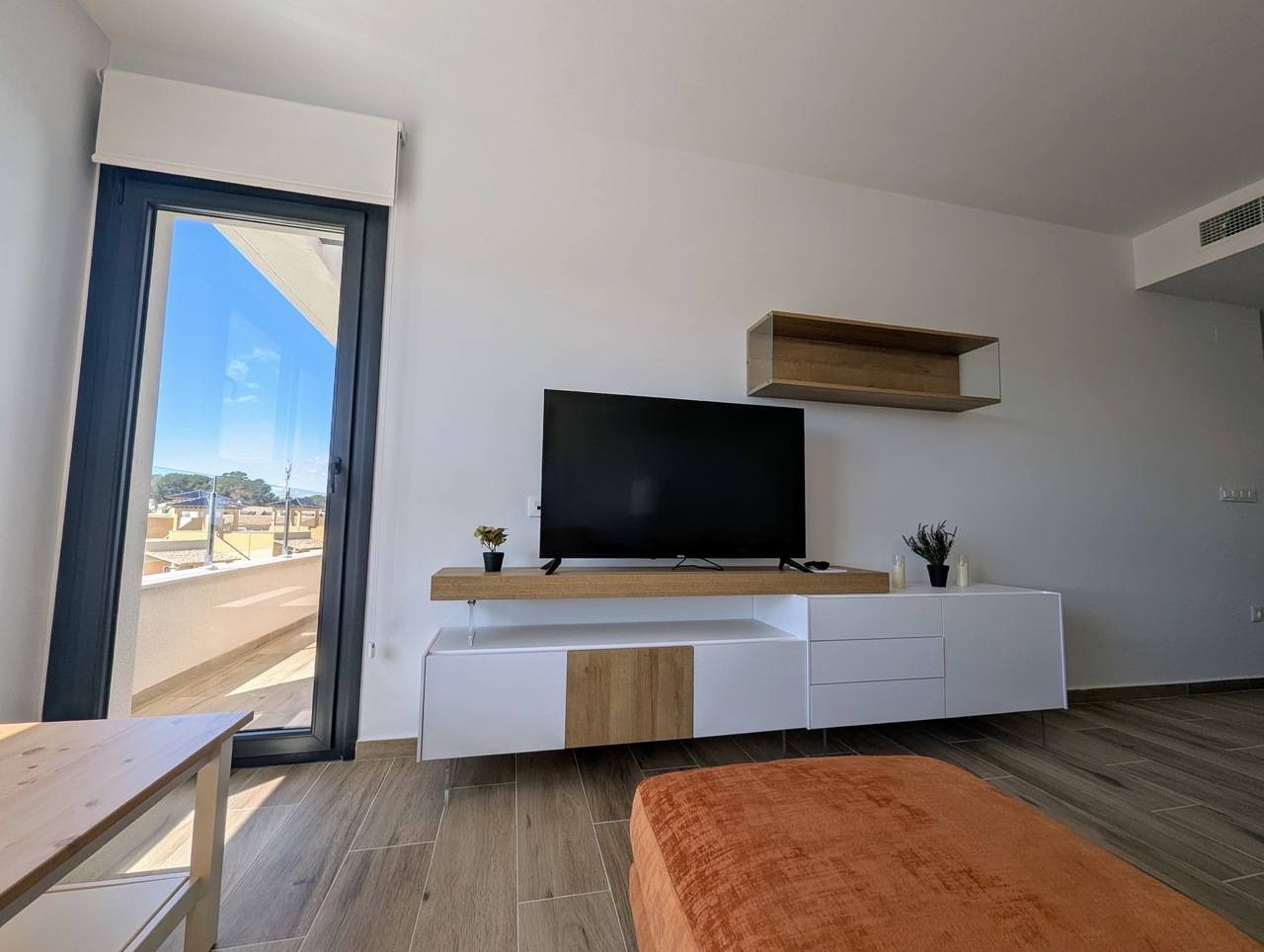 Living room in penthouse for sale in Villamartin
