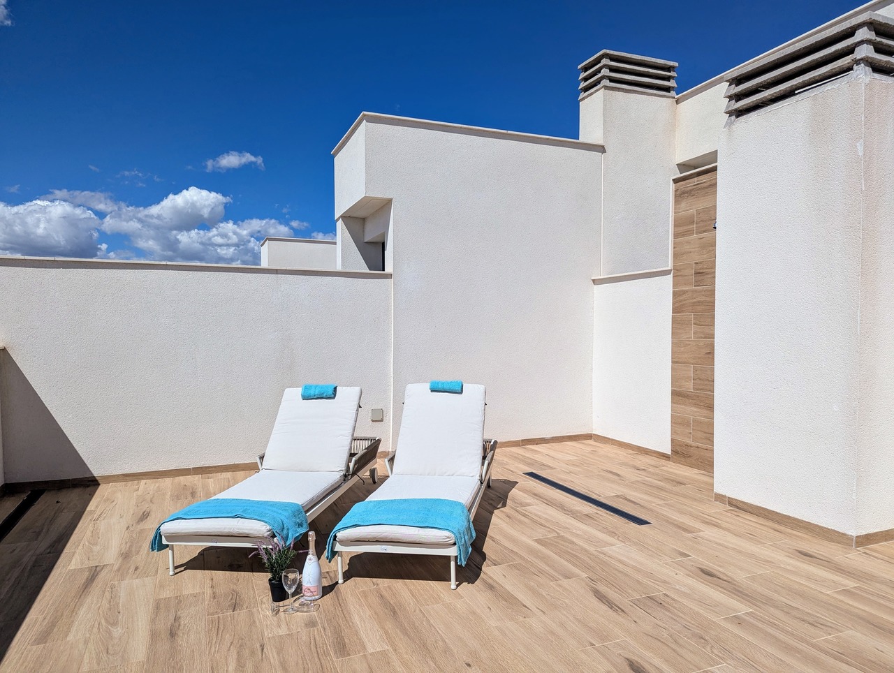 Garden in penthouse for sale in Villamartin