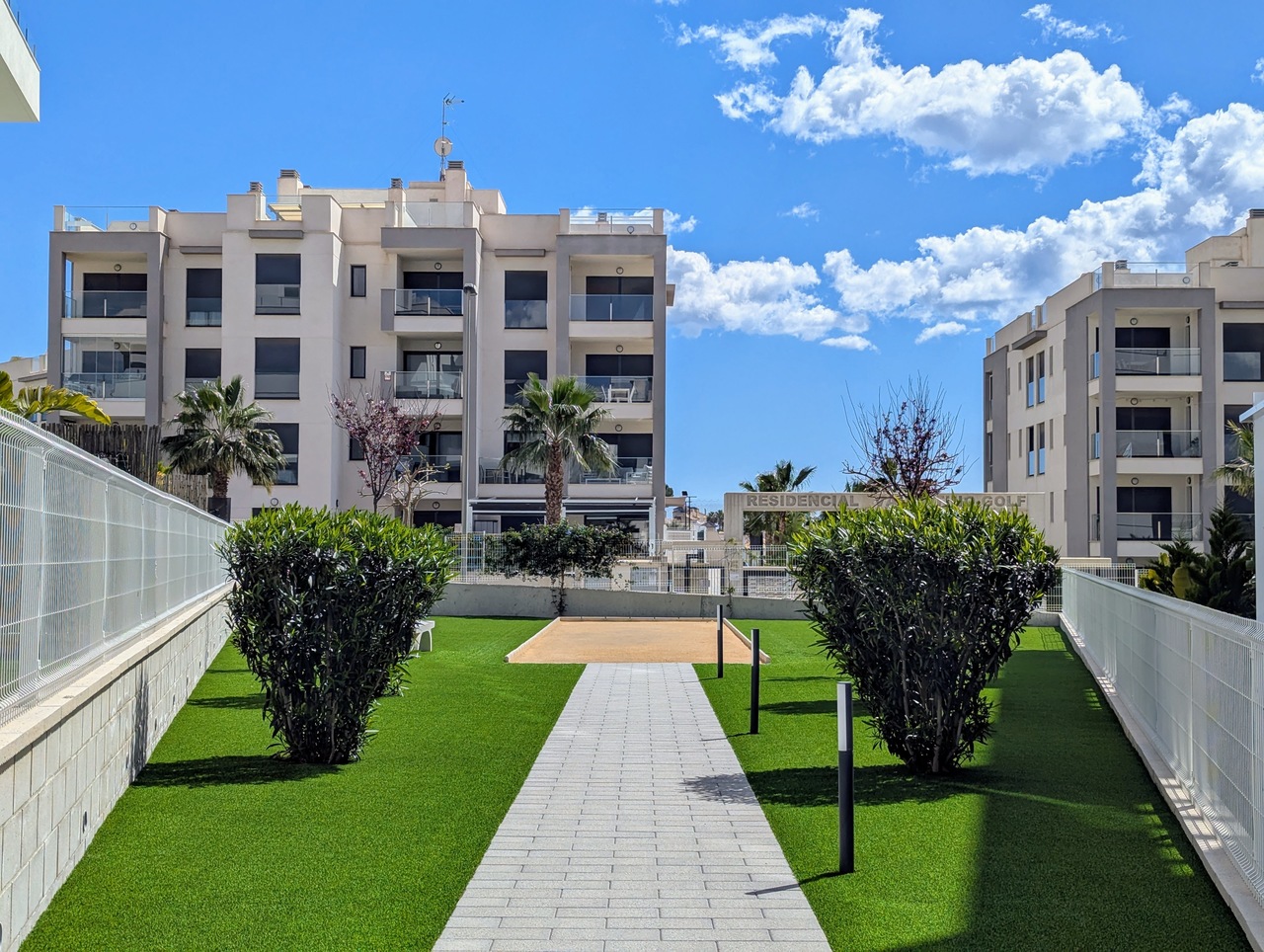 Bathroom in penthouse for sale in Villamartin