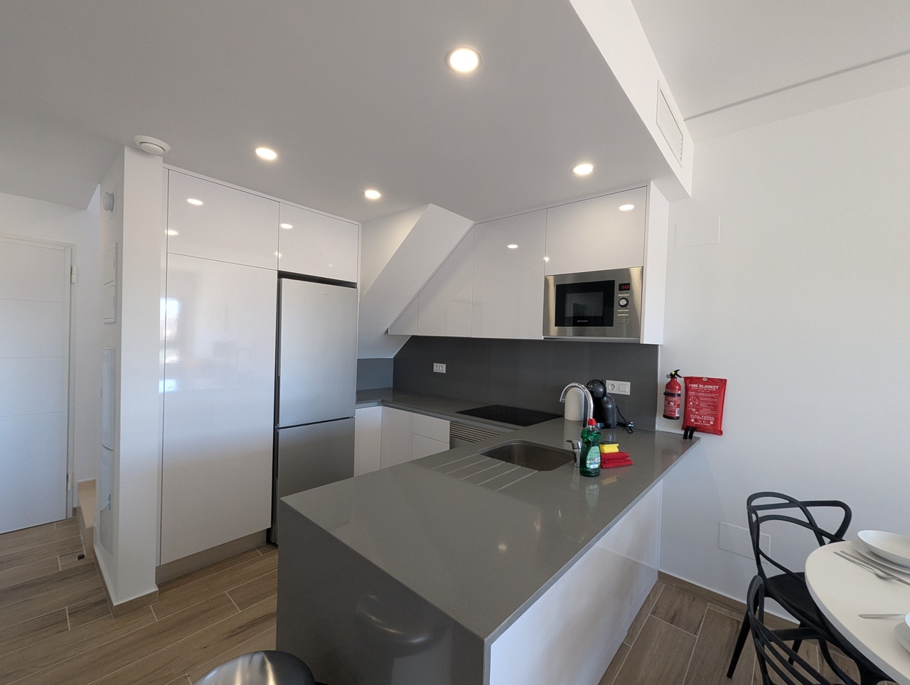 Dining area in penthouse for sale in Villamartin