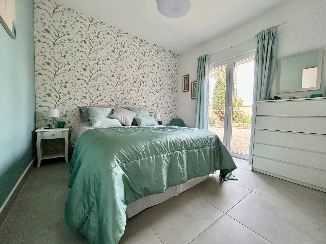 Terrace in villa for sale in Cabo Roig