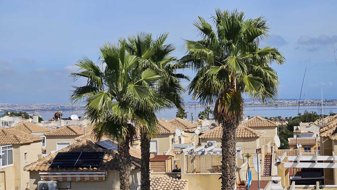 Terrace in apartment for sale in Los Altos