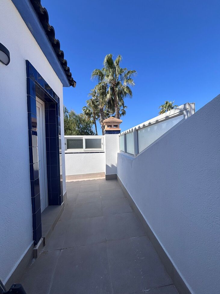 Master bedroom in penthouse for sale in Orihuela Costa