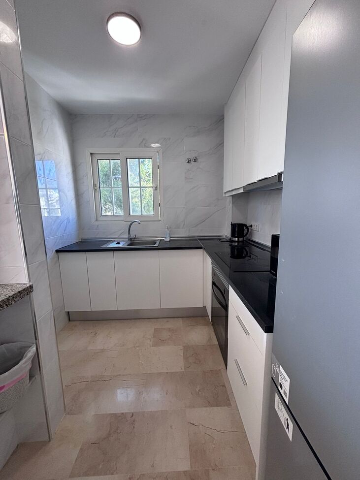 Dining area in penthouse for sale in Orihuela Costa