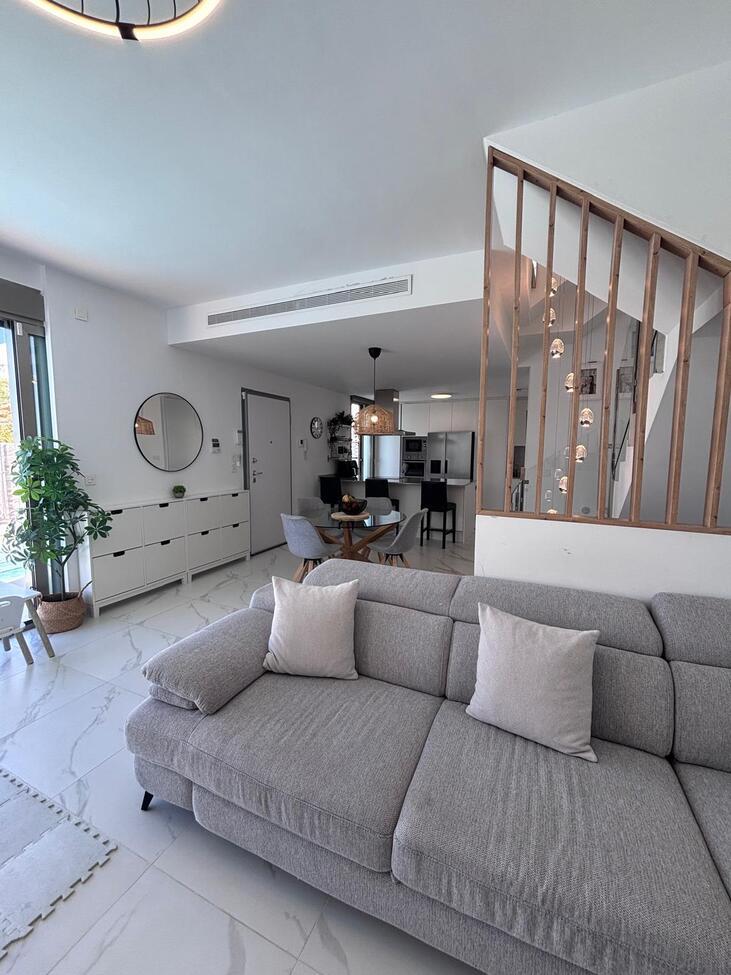 Exterior view in villa for sale in Villamartin