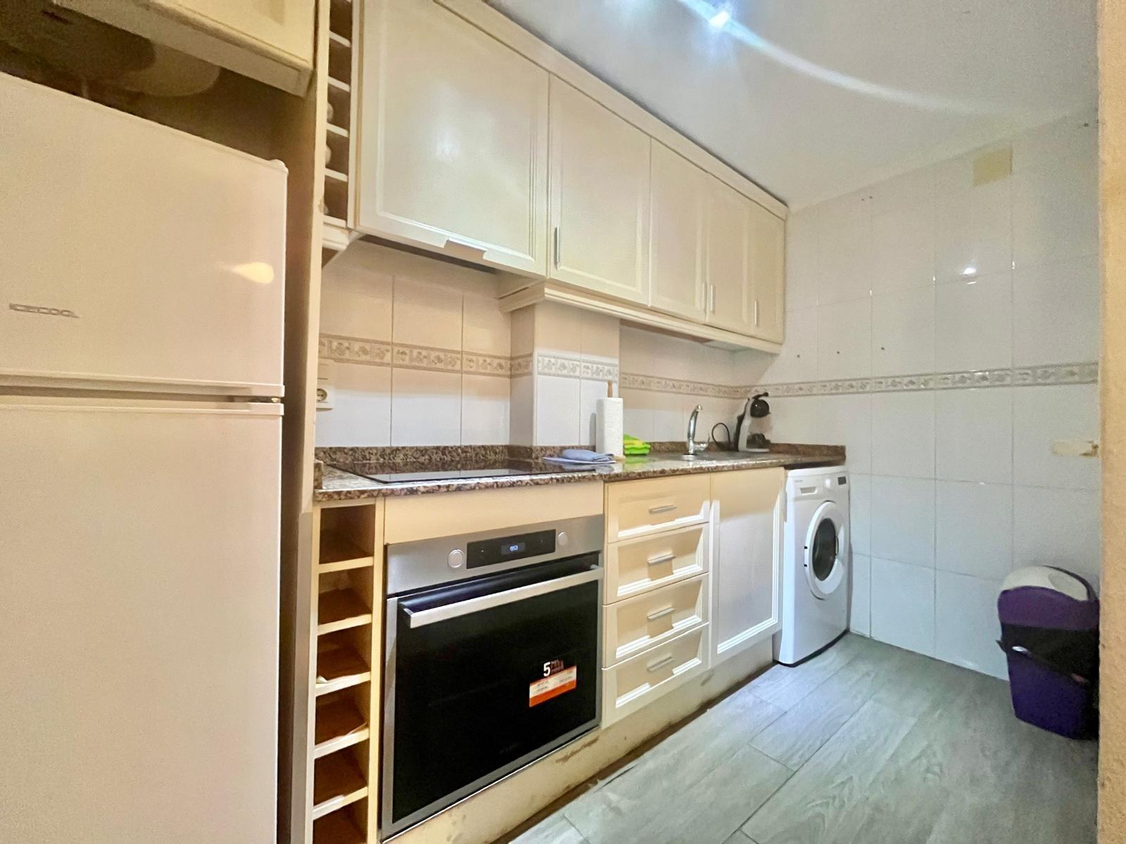 Terrace in apartment for sale in Torrevieja