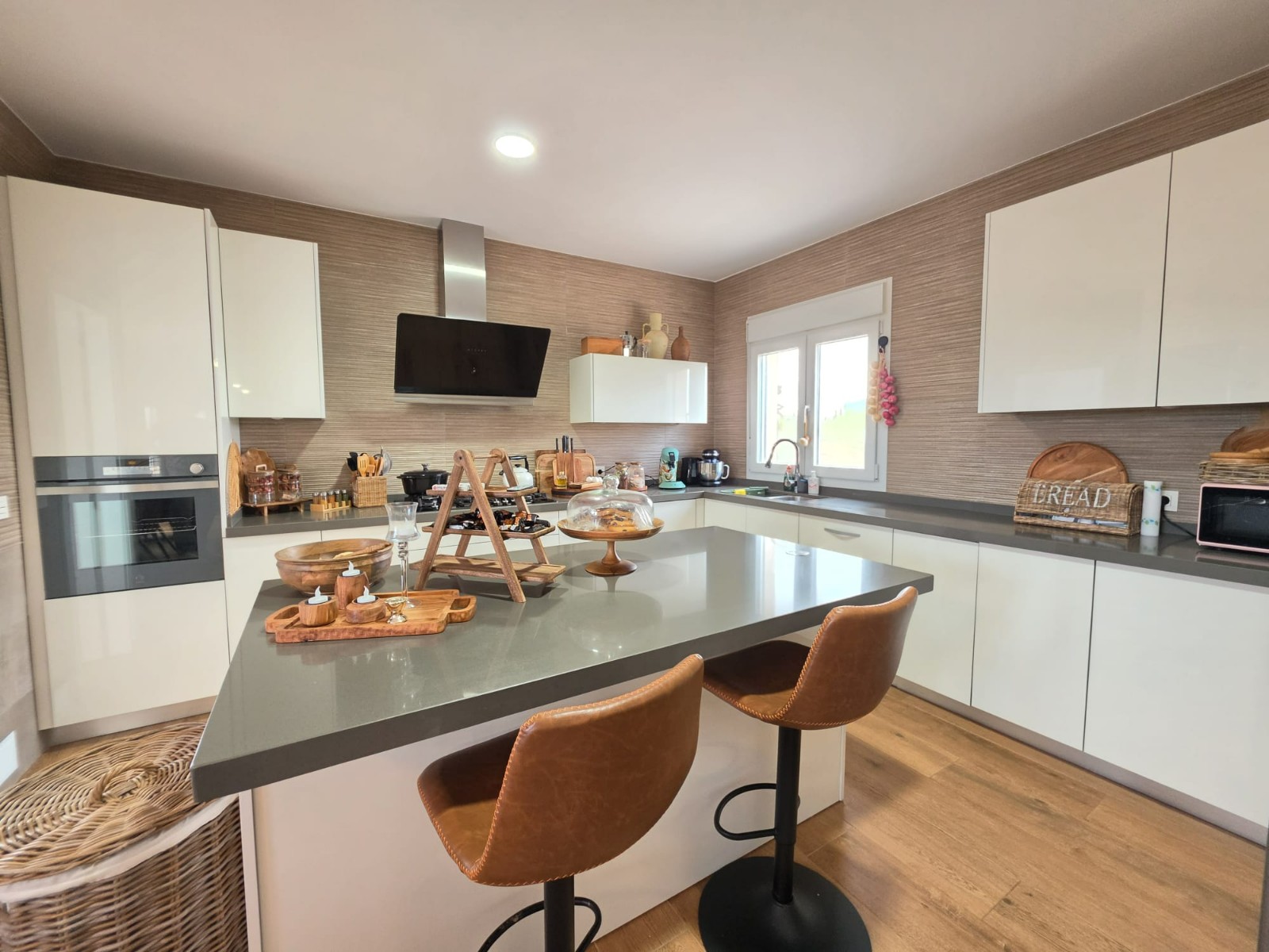 Terrace in villa for sale in Pinoso