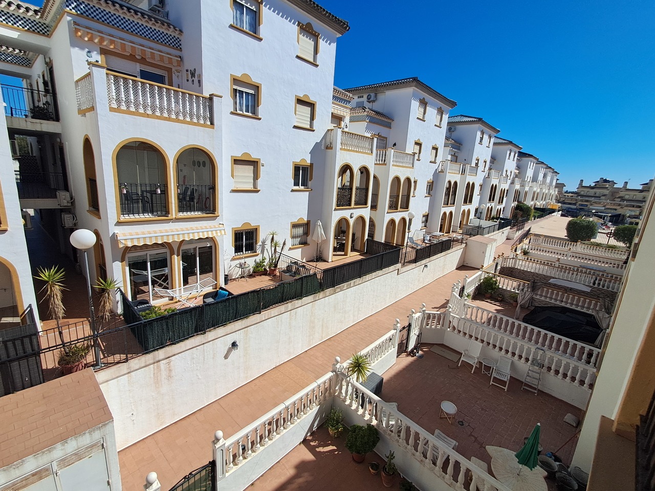 Dining area in apartment for sale in La Zenia