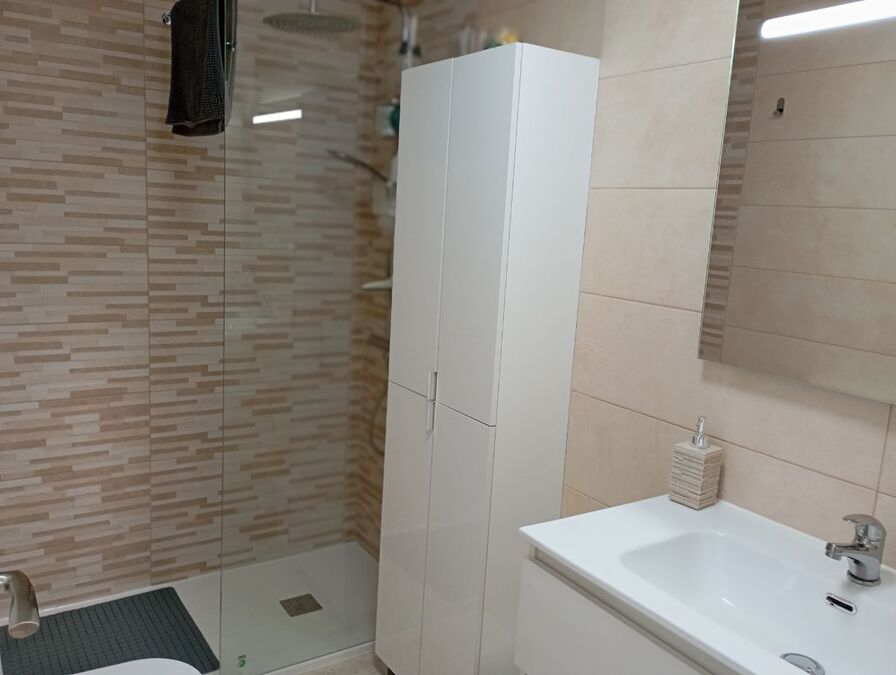 Pool area in duplex for sale in Daya Vieja