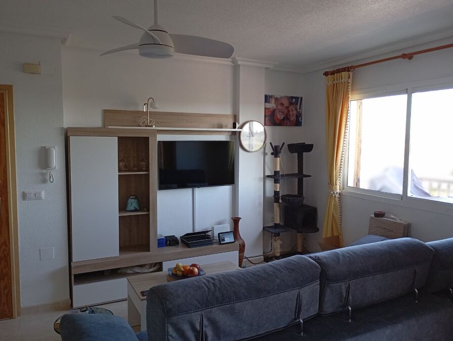 Dining area in duplex for sale in Daya Vieja