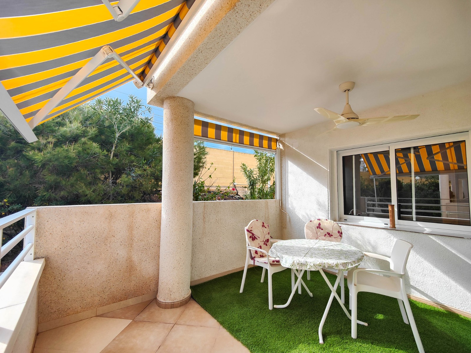 Kitchen in apartment for sale in Torrevieja