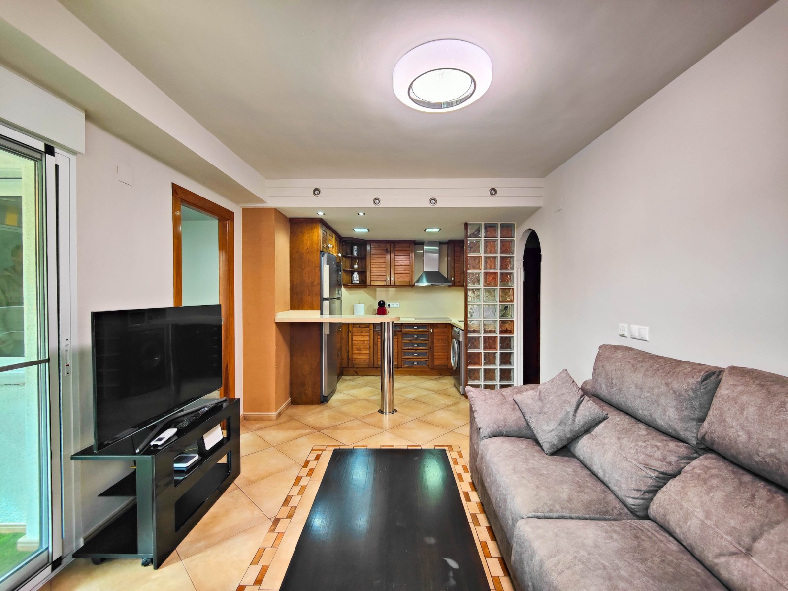 Master bedroom in apartment for sale in Torrevieja
