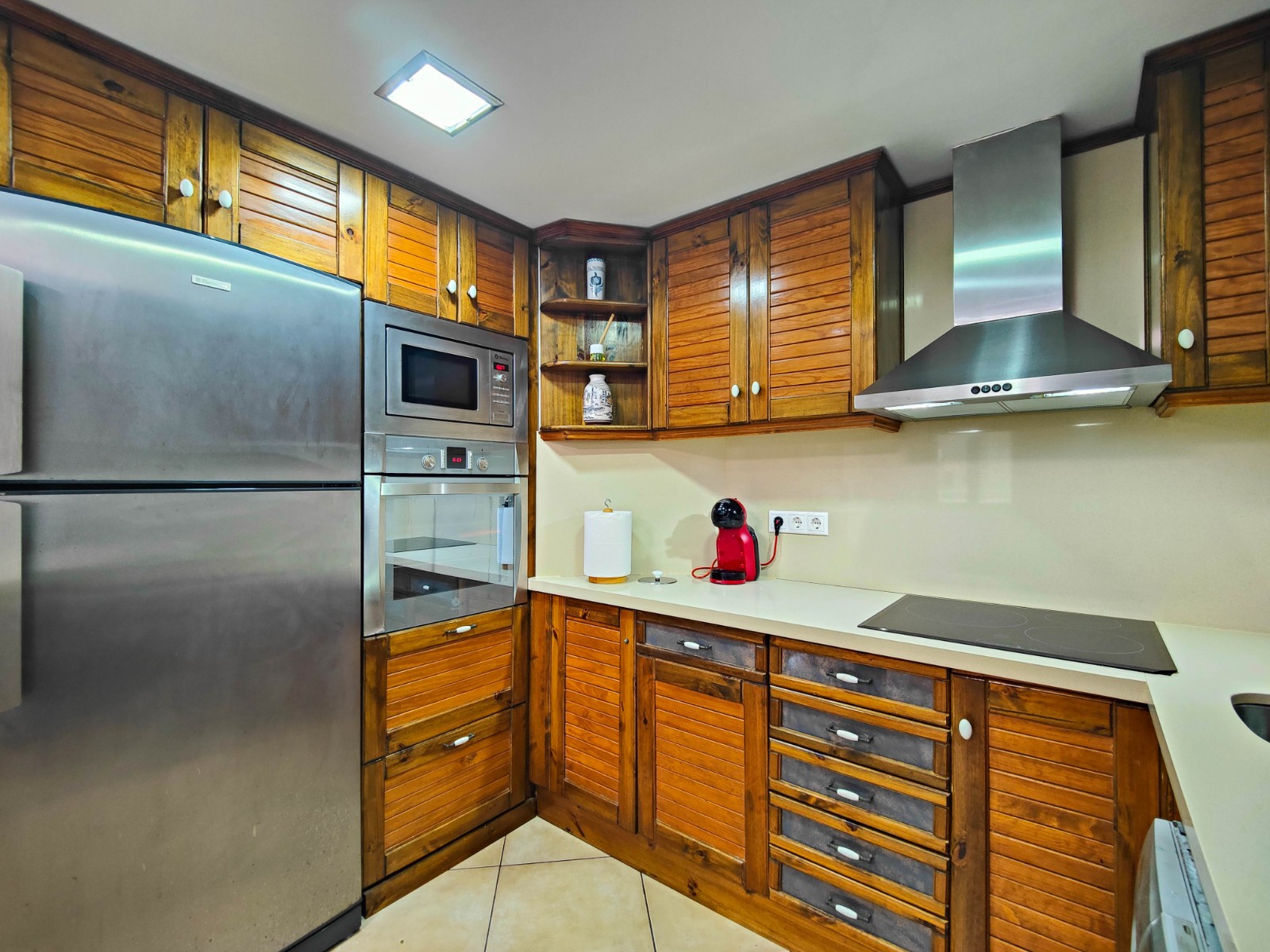 Bedroom in apartment for sale in Torrevieja