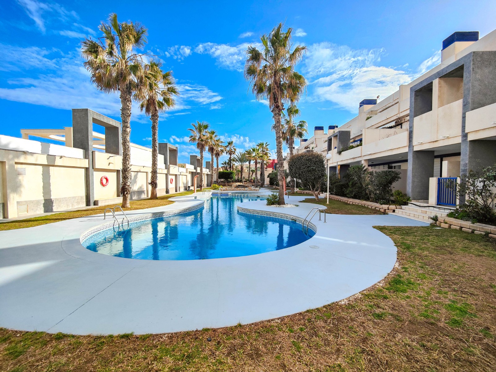 Garden in apartment for sale in Torrevieja
