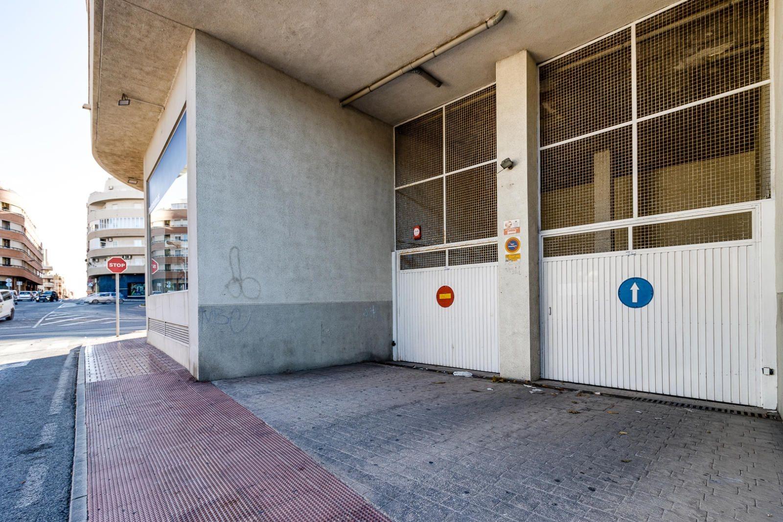 Dining area in apartment for sale in Torrevieja